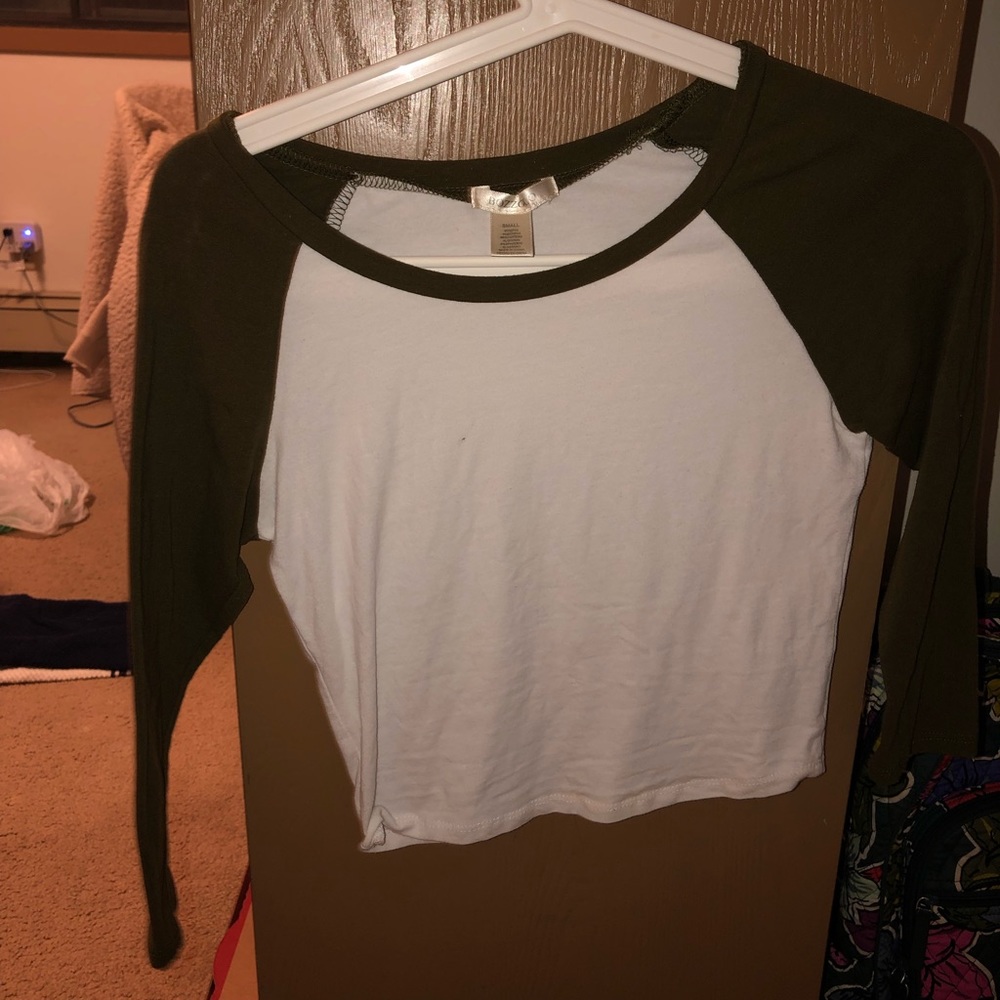 Olive green crop long sleeve